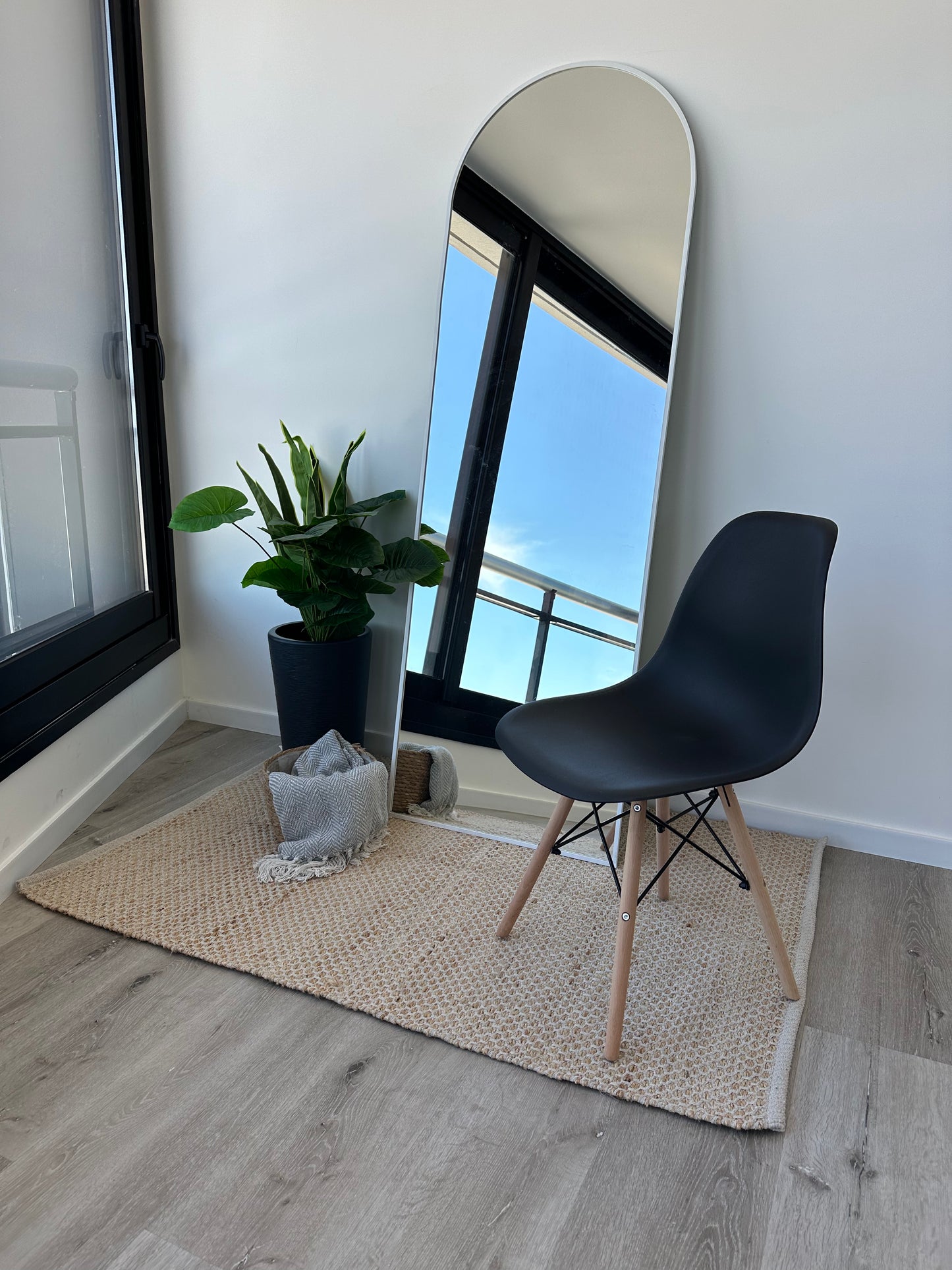 Silla Eames Refozada