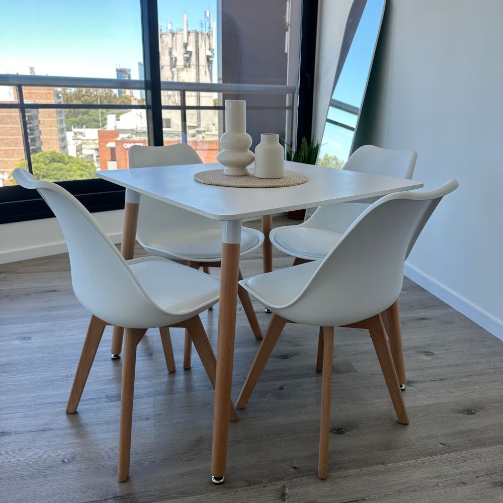 Mesa Milan 80 cm Cuadrada Laqueada